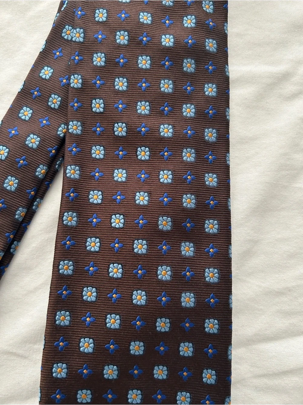 Men's Brooks Brother’s Makers Neck Tie Brown Geometric Floral Pure Silk Made USA